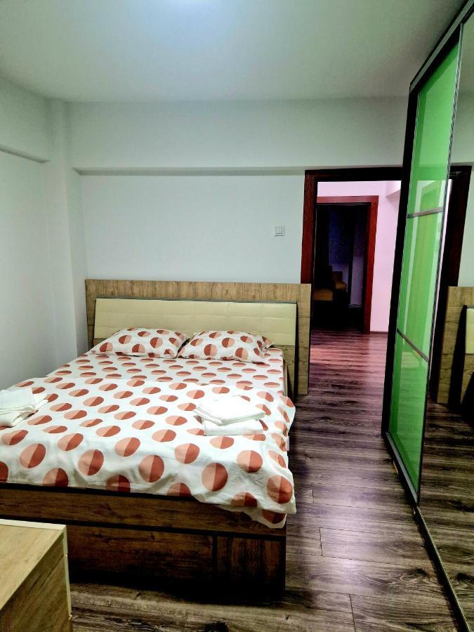 Cozy Appartment In The Center Търговище Екстериор снимка